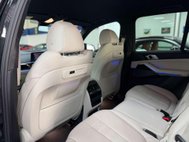 BMW X5 3.0 30d M Sport SUV 5dr Diesel Auto xDrive Euro 6 (s/s) (265 ps) 37