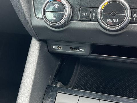 Skoda Octavia 1.5 TSI SE L 5dr 31
