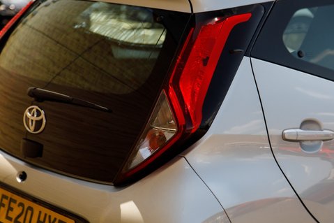 Toyota Aygo VVT-I X-PLAY 9