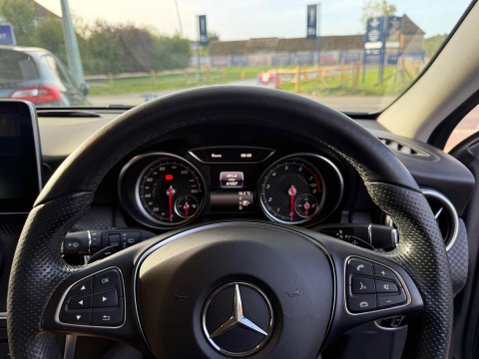 Mercedes-Benz A Class 1.6 A180 Sport (Executive) 7G-DCT Euro 6 (s/s) 5dr 29