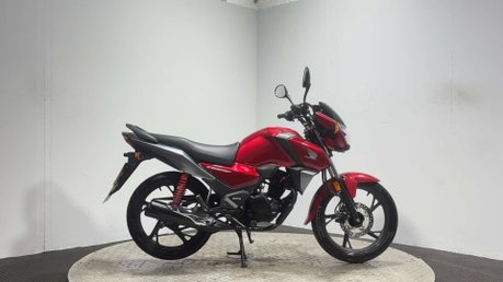 Honda CB 2022 ONLY 8K LONG MOT SERVICED COMMUTER LEARNER BIKE CBF125 125CC 1