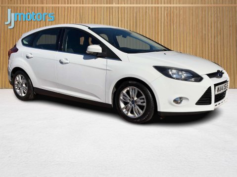 Ford Focus 1.6 TDCi Titanium Navigator Hatchback 5dr Diesel Manual Euro 5 (s/s) (115 p 19