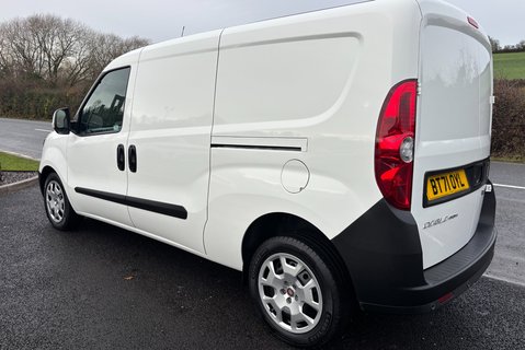 Fiat Doblo 16V Tecnico Maxi Multijet II 105 ps Panel Van 5
