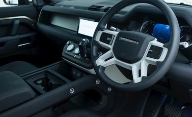 Land Rover Defender 110 D200 9