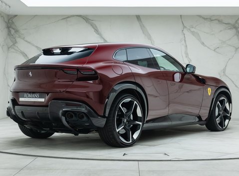 Ferrari Purosangue 4