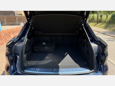 Porsche Cayenne 3.0 Cayenne V6 E-Hybrid Auto 4WD 4dr 15