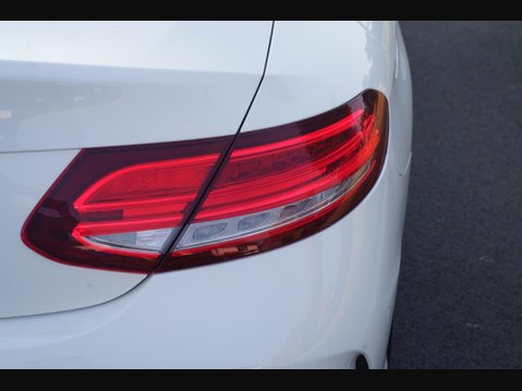 Mercedes-Benz C Class 2.1 C250d AMG Line (Premium) G-Tronic+ Euro 6 (s/s) 2dr 26