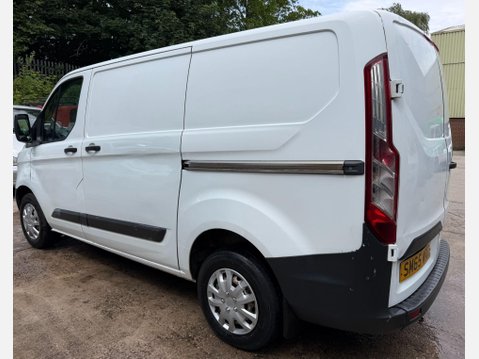 Ford Transit Custom 2.2 TDCi 270 Panel Van 5dr Diesel Manual L1 H1 (186 g/km, 123 bhp) 11