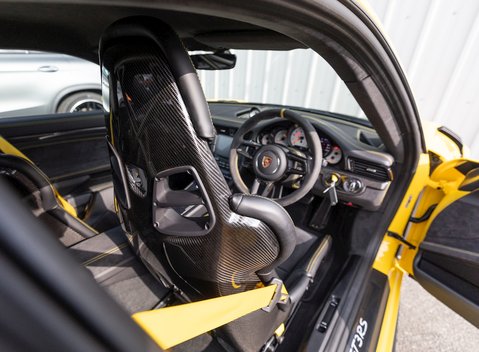 Porsche 911 (991.2) GT3 RS Weissach 15