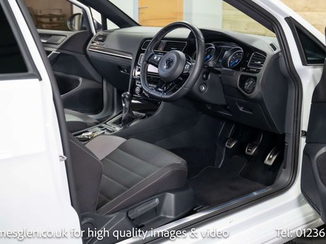 Volkswagen Golf 2.0 Golf R 4WD 3dr 9