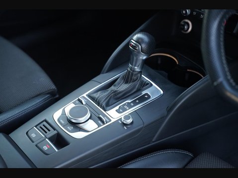 Audi A3 2.0 TDI 35 Black Edition Sportback S Tronic Euro 6 (s/s) 5dr 16
