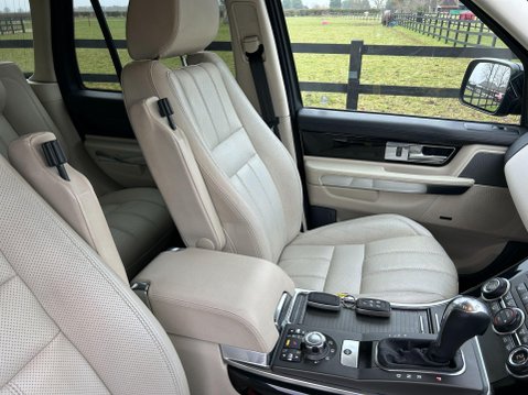 Land Rover Range Rover Sport 3.0 TD V6 HSE CommandShift 4WD Euro 5 5dr 18