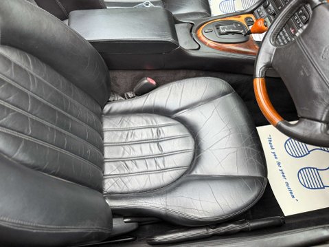 Jaguar XK 4.0 XK8 Convertible Auto 2dr 61