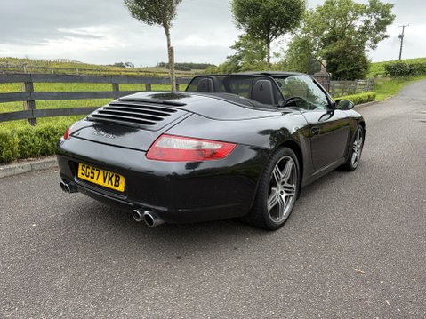 Porsche 911 CARRERA 2 13