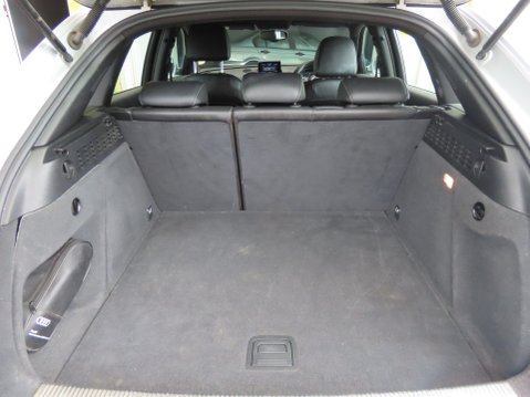 Audi Q3 TDI S LINE 9