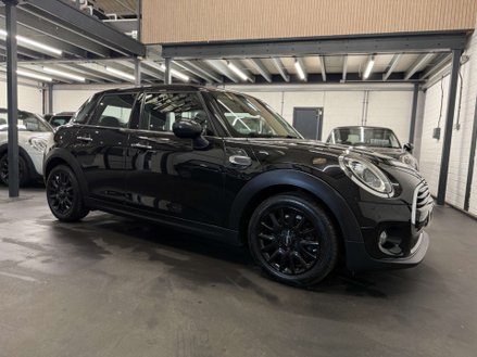 Mini Hatch 1.5 Cooper Classic 5dr