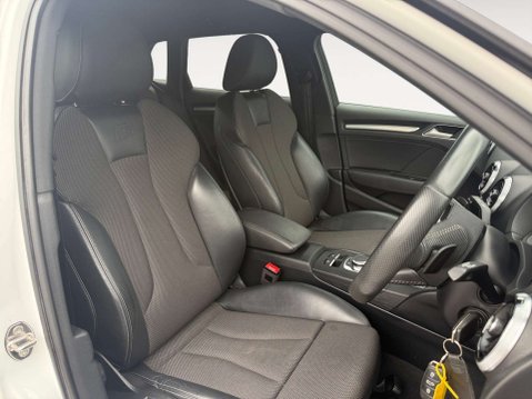 Audi A3 1.0 A3 Sportback 30 TFSI Black Edition Semi-Auto 5dr 9