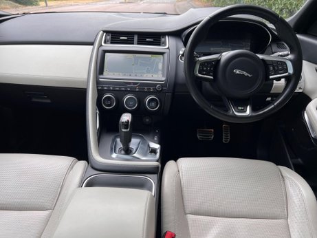Jaguar E-Pace 2.0 D180 R-Dynamic HSE Auto AWD Euro 6 (s/s) 5dr 69