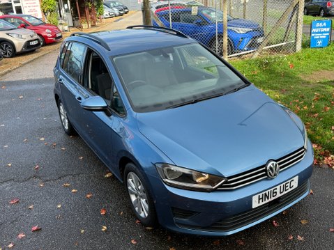 Volkswagen Golf SV SE TSI 23