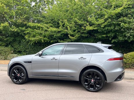 Jaguar F-Pace 2.0 D200 MHEV R-Dynamic HSE Auto AWD Euro 6 (s/s) 5dr 71