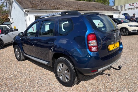 Dacia Duster LAUREATE DCI…AUTOMATIC .1 PREVIOUS OWNER..7 SERVICES..SAT NAV..LEATHER.. 3