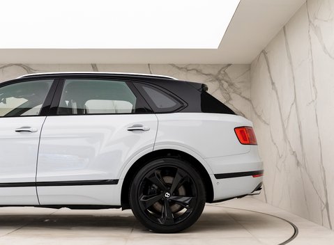 Bentley Bentayga W12 Mulliner 31