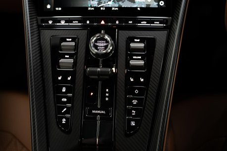Aston Martin DB12 4.0 V8 Coupe 2dr Petrol Auto Euro 6 (s/s) (680 ps) 9