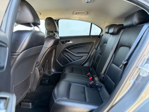 Mercedes-Benz A Class 1.6 A 180 Sport 5dr 58