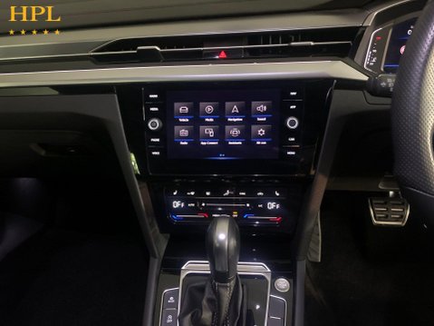 Volkswagen Arteon 2.0 TSI R-Line Shooting Brake 5dr Petrol DSG Euro 6 (s/s) (190 ps) Air Con 17