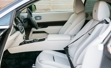 Rolls-Royce Wraith 16
