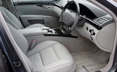 Mercedes-Benz S Class CDI Bluetec 12