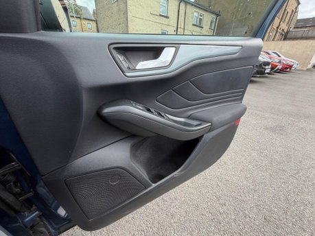 Ford Focus 1.0 13