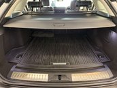 Land Rover Range Rover Velar 3.0 Range Rover Velar HSE D300 Auto 4WD 5dr 53