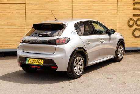 Peugeot 208 ALLURE PREMIUM