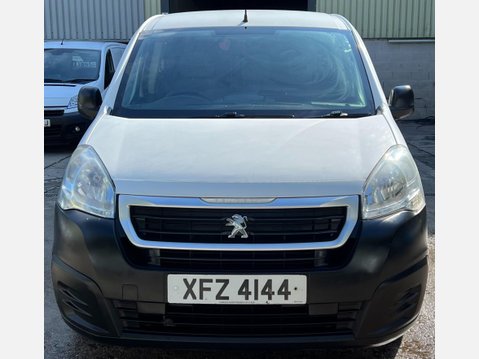 Peugeot Partner 1.6 eHDi 750 SE Panel Van 4dr Diesel Manual L2 (s/s) (128 g/km, 90 bhp) 28