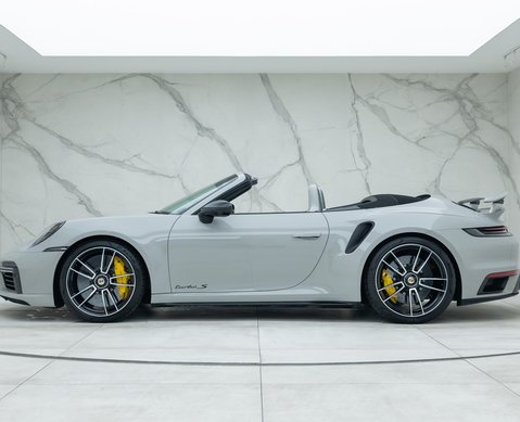 Porsche 911 Turbo S Cabriolet (992)