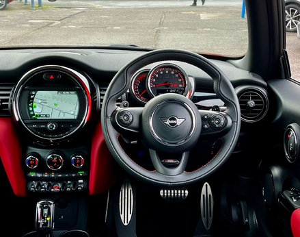 Mini Hatch 2.0 John Cooper Works Auto 3dr 19