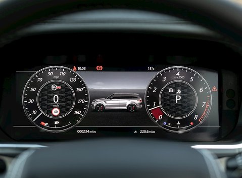 Land Rover Range Rover Sport SVR 17