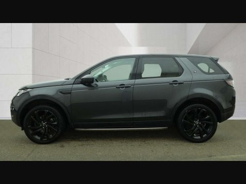Land Rover Discovery Sport 2.0 Discovery Sport Black HSE TD4 Auto 4WD 5dr 6