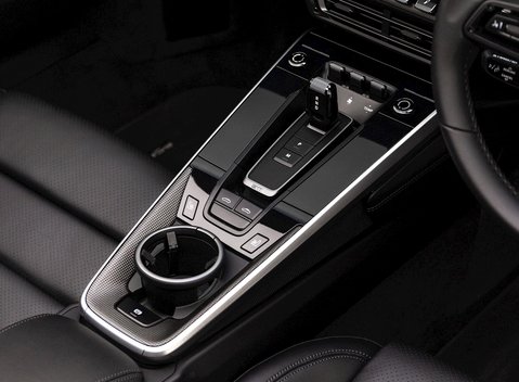 Porsche 911 (992) Targa 4 19