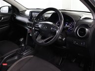 Hyundai KONA SE 5