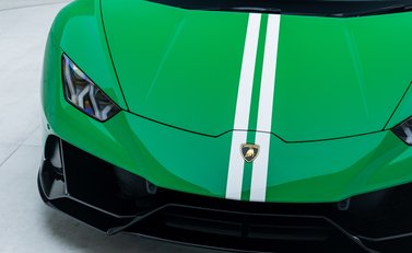 Lamborghini Huracan LP 640-4 EVO SPYDER 60th Anniversary Edition 39