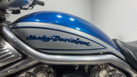 Harley-Davidson Street VROD VRSCR 2007 18K NEW MOT SERVICED RIDES WITHOUT FAULT 1130CC 19