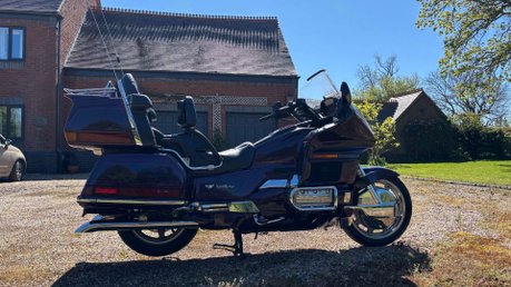 Honda Goldwing GL 1500 1995 ONLY 32K NEW MOT SERVICED ICONIC TOURER 6