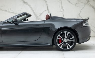 Aston Martin V12 Vantage ROADSTER 56