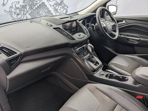 Ford Kuga TITANIUM TDCI 19