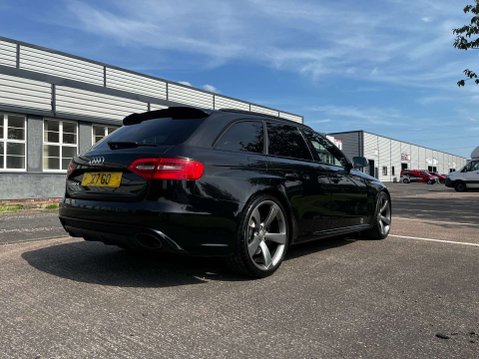 Audi RS4 4.2 RS 4 FSI Quattro Auto 4WD 5dr 7