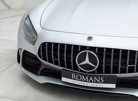 Mercedes-Benz Amg GT GT R Premium 19
