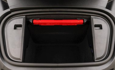 Porsche Taycan 4S Cross Turismo 32