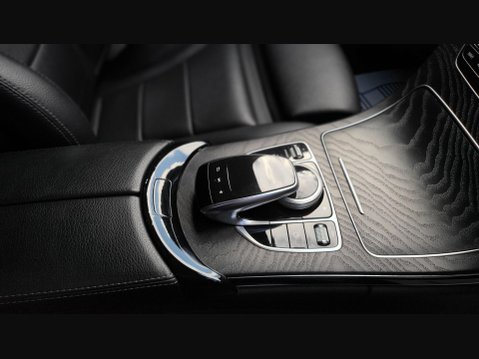 Mercedes-Benz C Class C 220 D AMG LINE PREMIUM PLUS 20